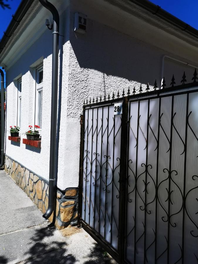 Lehel Apartman Keszthely Exteriér fotografie